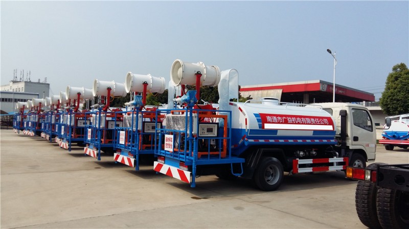 東風(fēng)多利卡(3方)綠化噴灑車 東風(fēng)多利卡(3方)綠化噴灑車圖片