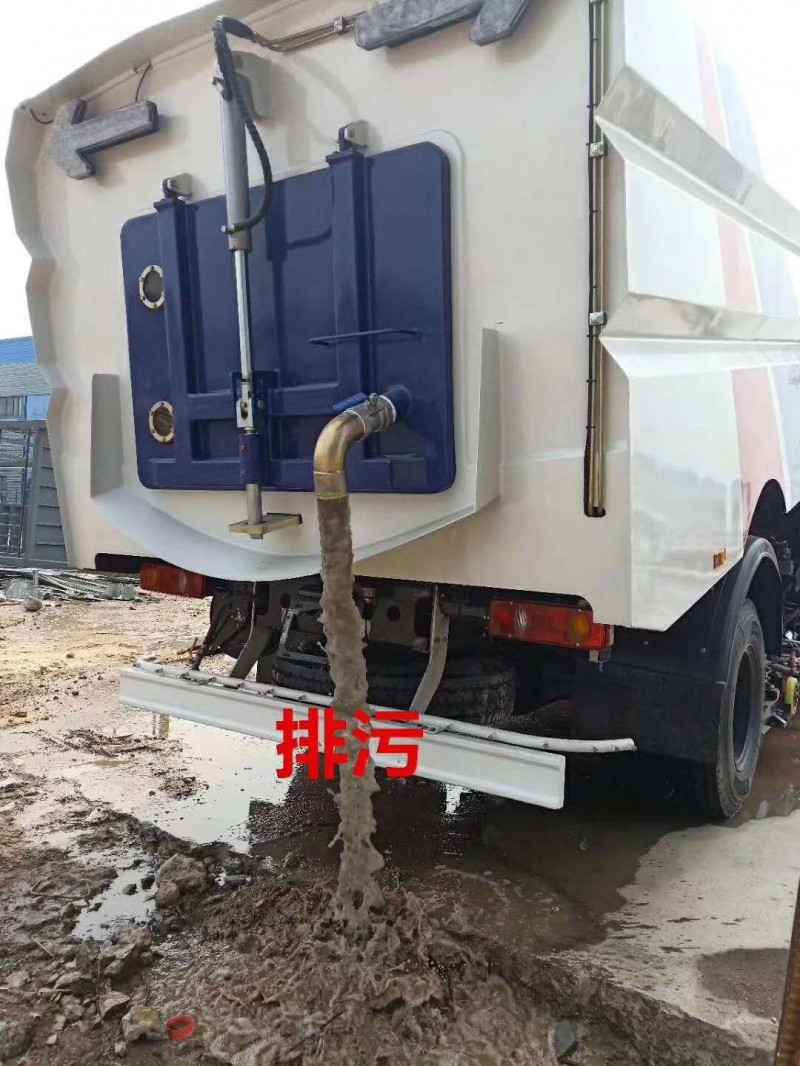 東風(fēng)天錦12方洗掃車