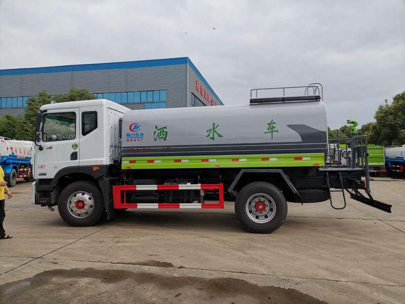 國六東風D9灑水車 國六東風D9灑水車圖片