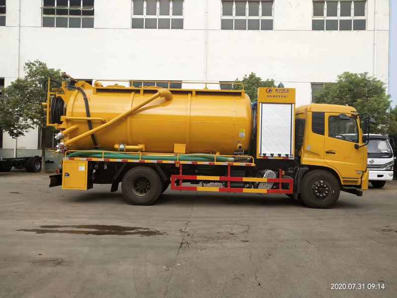 東風天錦清洗吸污車 東風天錦清洗吸污車圖片