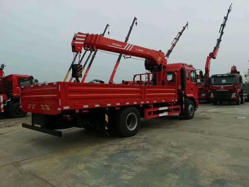 江淮K5隨車吊（5-8噸吊機）圖片